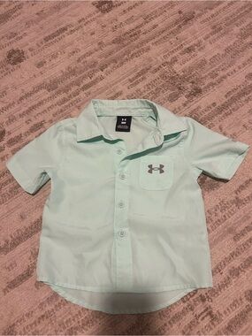 Under Armour Boys' Light Mint Short Sleeve Button-Up Shirt